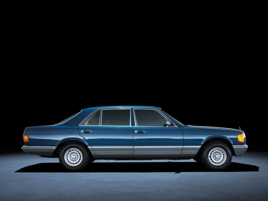  Mercedes-Benz 500 SEL (W126) 1980 года  (фото 2 из 8)